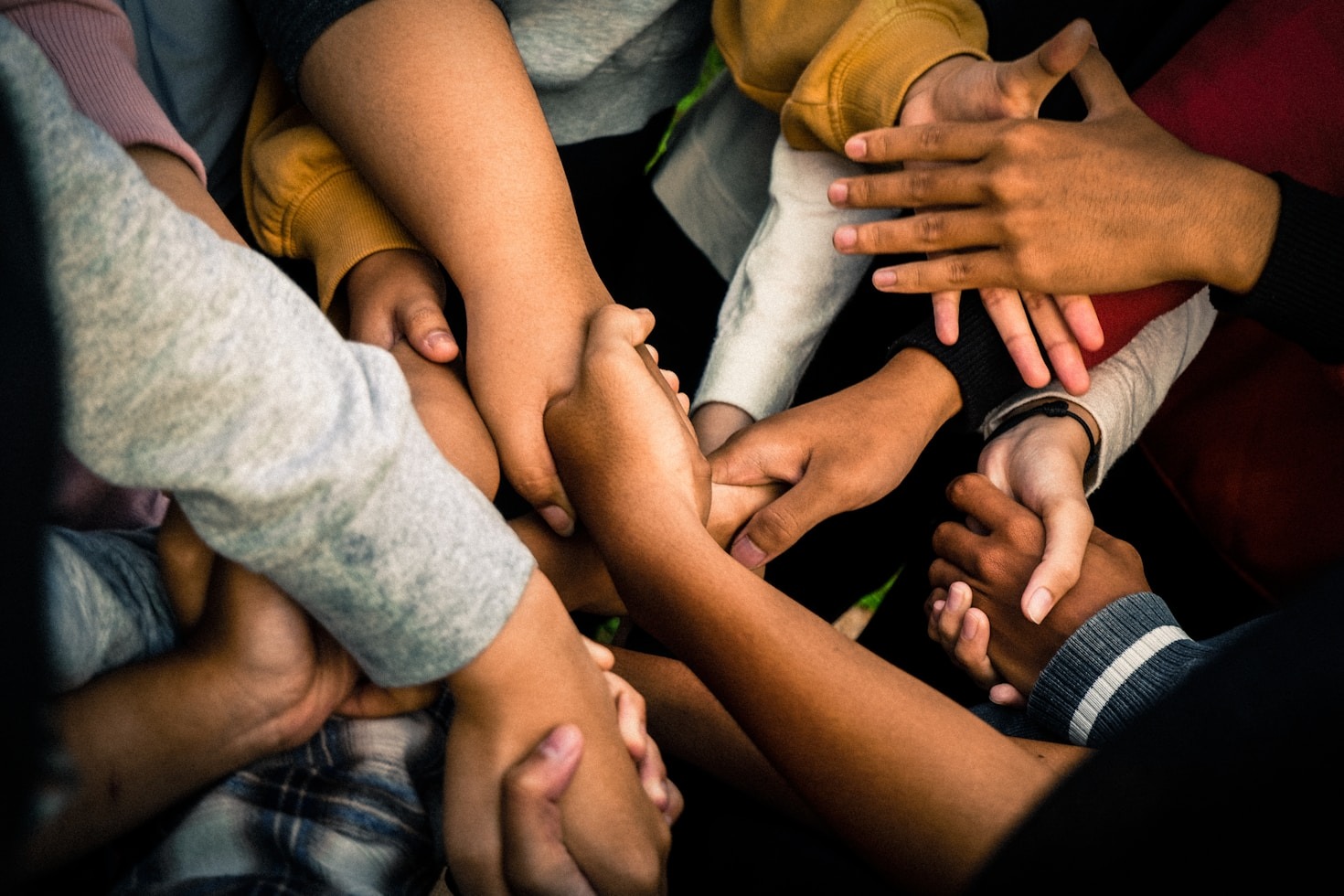 Simple Ways To Help Your Neighbors